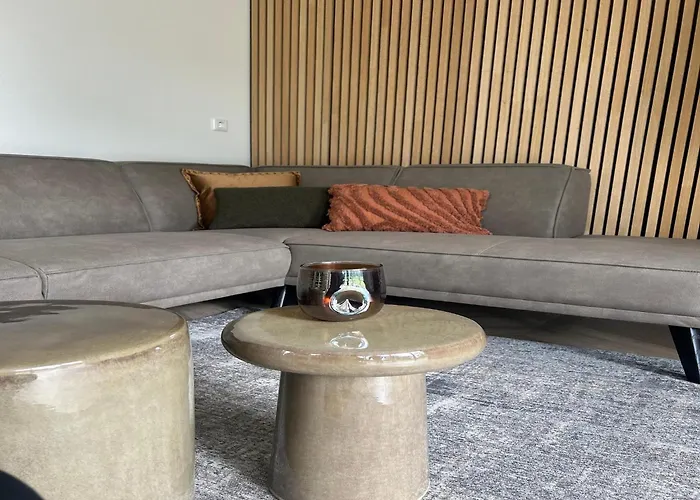 Near Baarle-nassau * Ulicoten